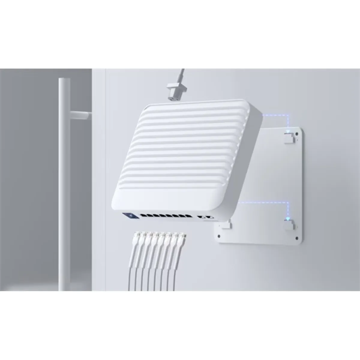 UBIQUITI USW-PRO-8-POE UniFi Switch Pro 8 PoE 6x PoE portok, 2x 10G SFP portok #4