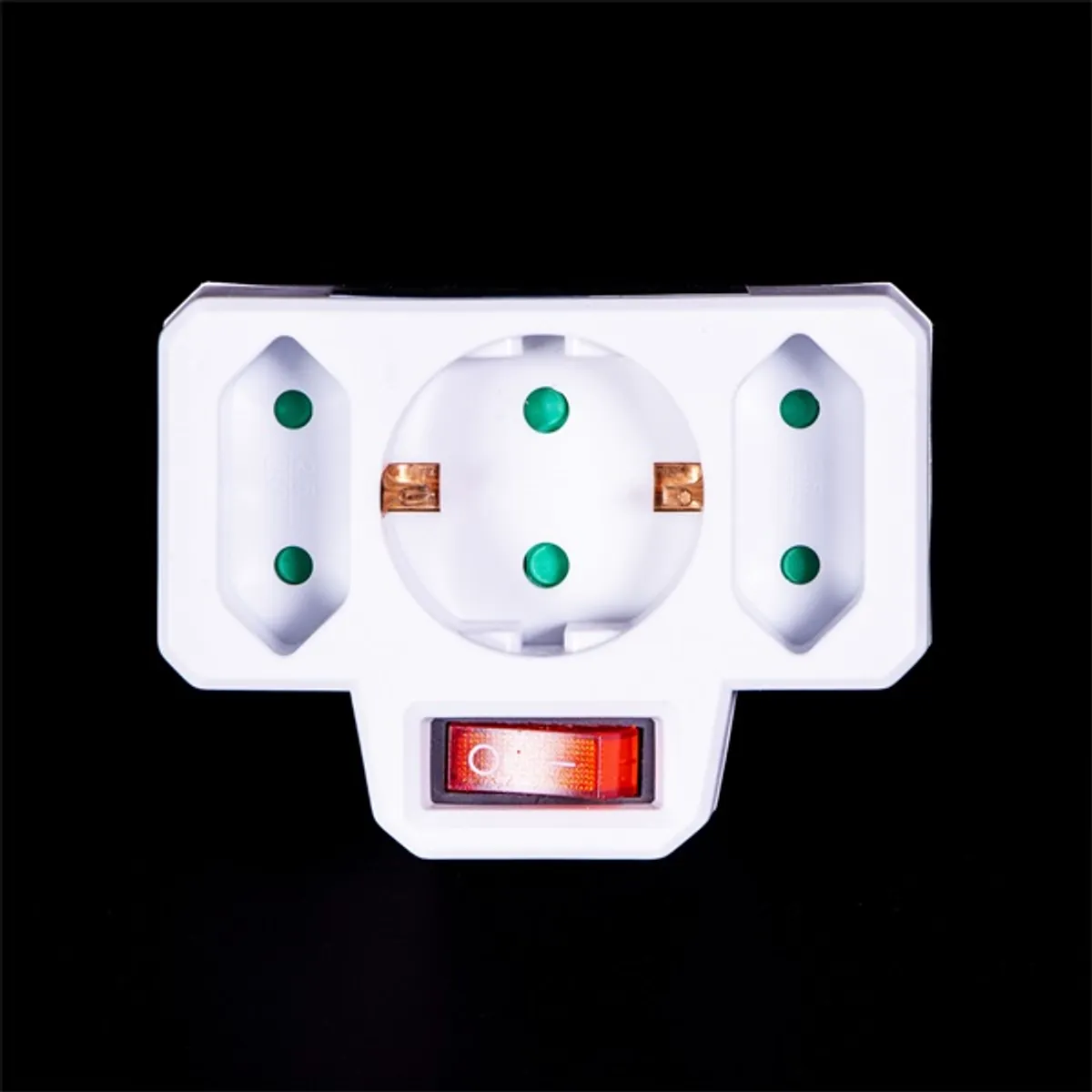 Iris Electric IEA-3W-K fali elosztó 3 aljzat 1 földelt 2 földeletlen kapcsolóval, 16 A, 200-250V, Műanyag ház, fehér #3