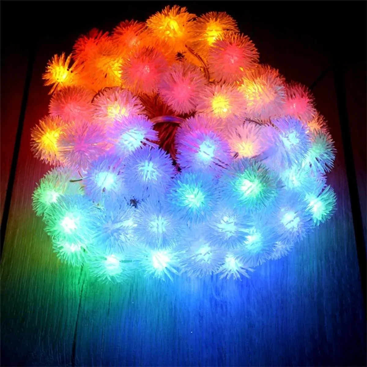 IRIS 314-09 Zúzmara alakú fényfüzér 50 led 5 m több színű 3xAA elem #2