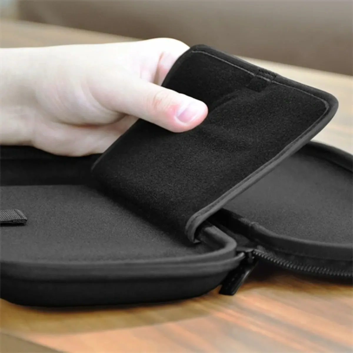 HORI NSX-018E Slim Tough Pouch 10 játékkazetta rekesz hordozó fogantyú kompatibilis Nintendo Switch 2 #5