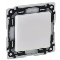 Legrand 752164 Valena Life 2P kapcsoló 16A IP44 fehér