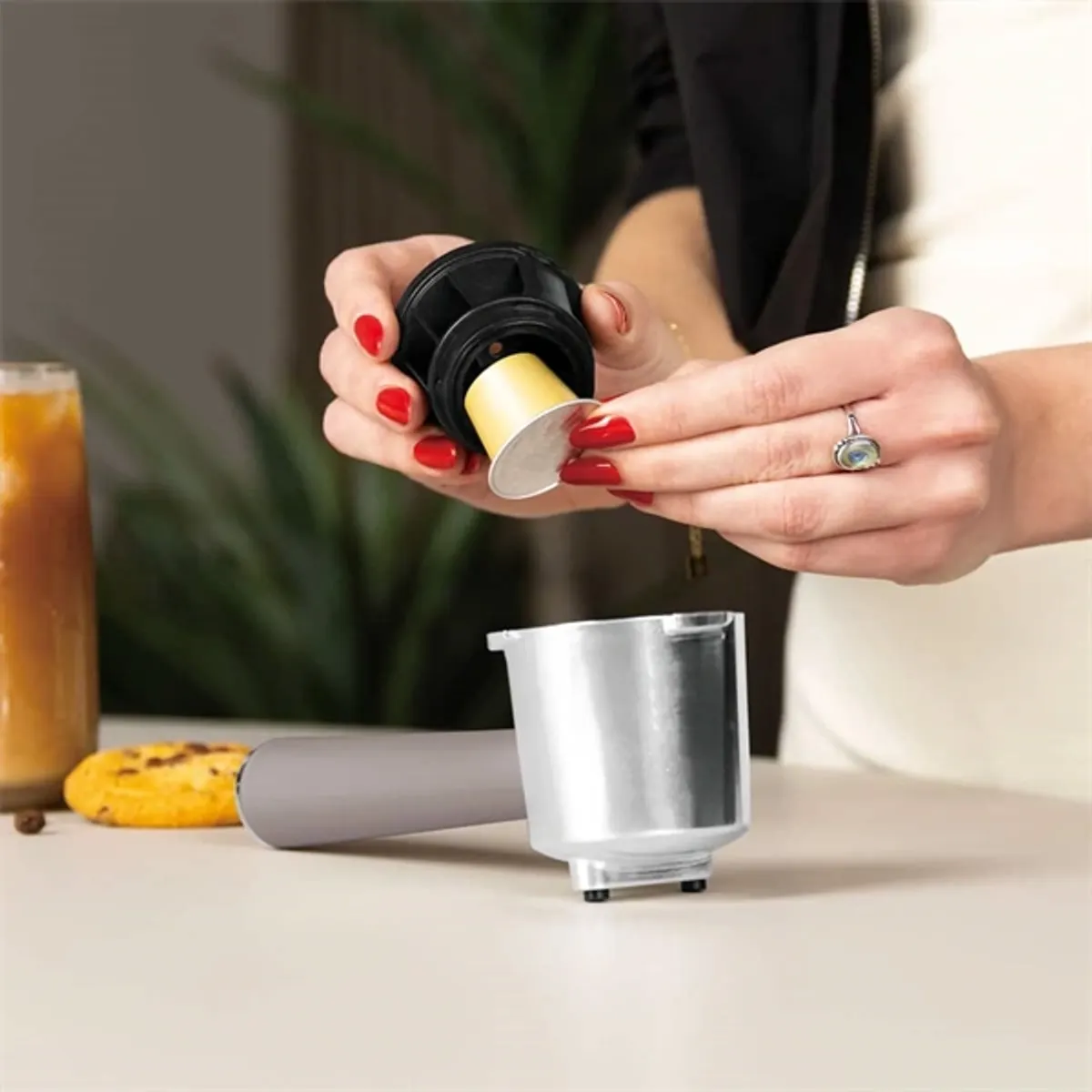 Berlinger Haus BH/9856 3 az 1-ben kávéfőző 20 Bar 950 W 1,2 L rozsdamentes acél kapszula- és őrölt kávé kompatibilis Nespresso tejhabosító #4