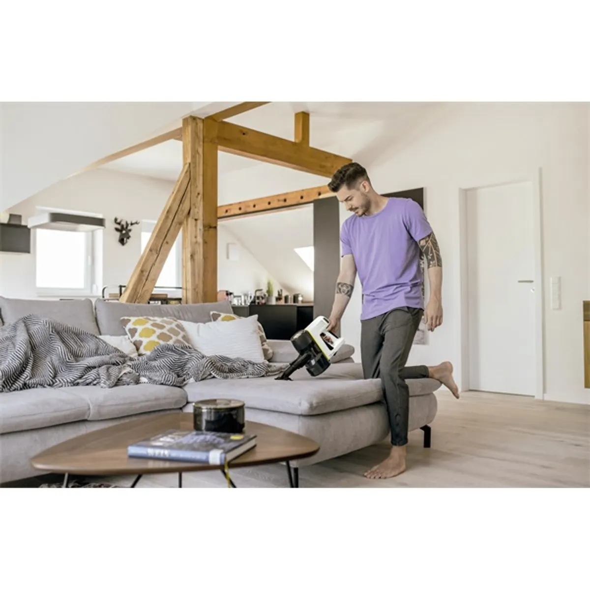 Kärcher 1.198-630.0 VC 4 Cordless myHome akkumulátoros álló porszívó 30 perc üzemidő 650 ml 21,6 V #4