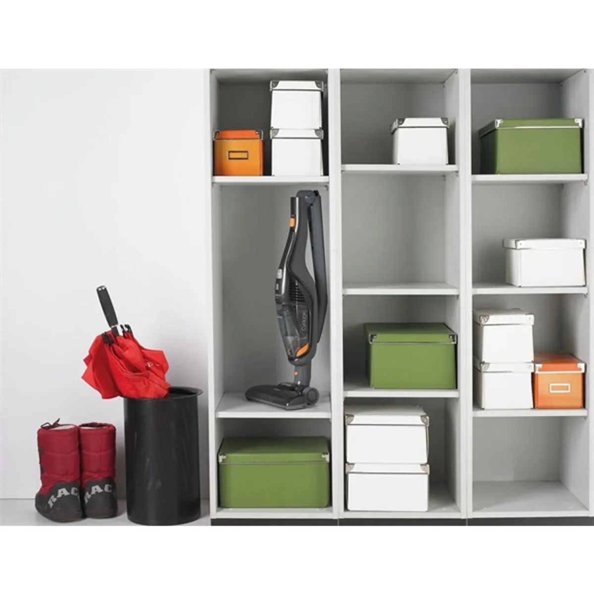 Gorenje 728267 SVC144FBK 2in1 álló porszívó 0,6 l HEPA Ciklon akkumulátoros 38 perc #6