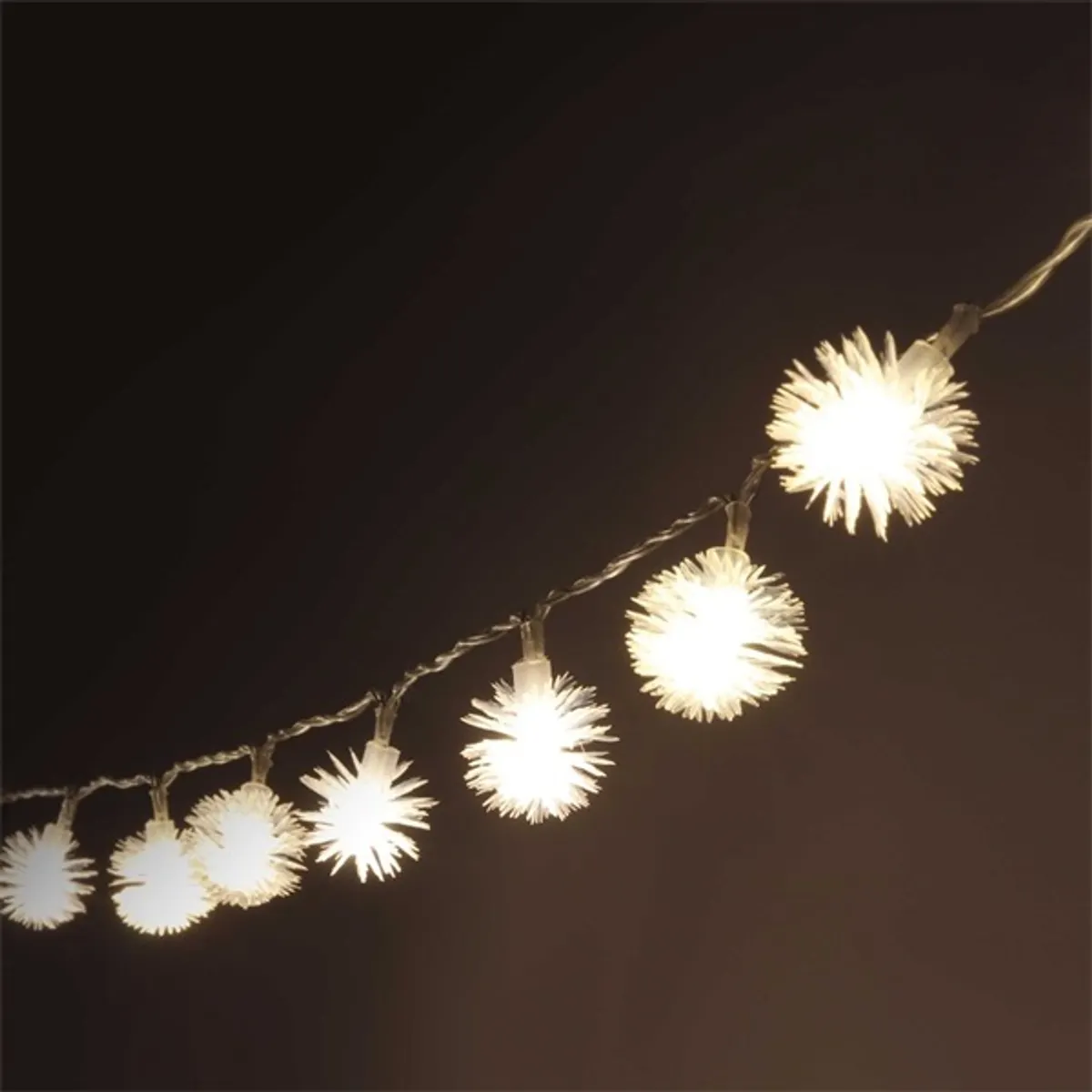 IRIS 314-08 Zúzmara alakú fényfüzér 3 cm 5 m meleg fehér 50 LED 3xAA elem #1