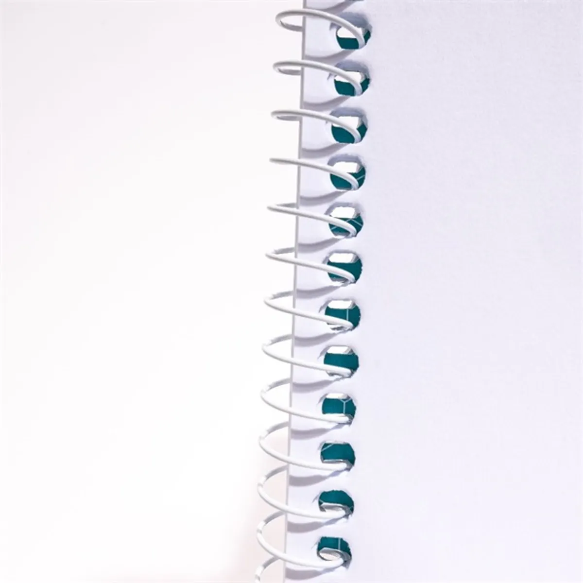 IRISOFFICE 5999004685175 spirálfüzet A5 60 lapok sima perforált karton fedél #3