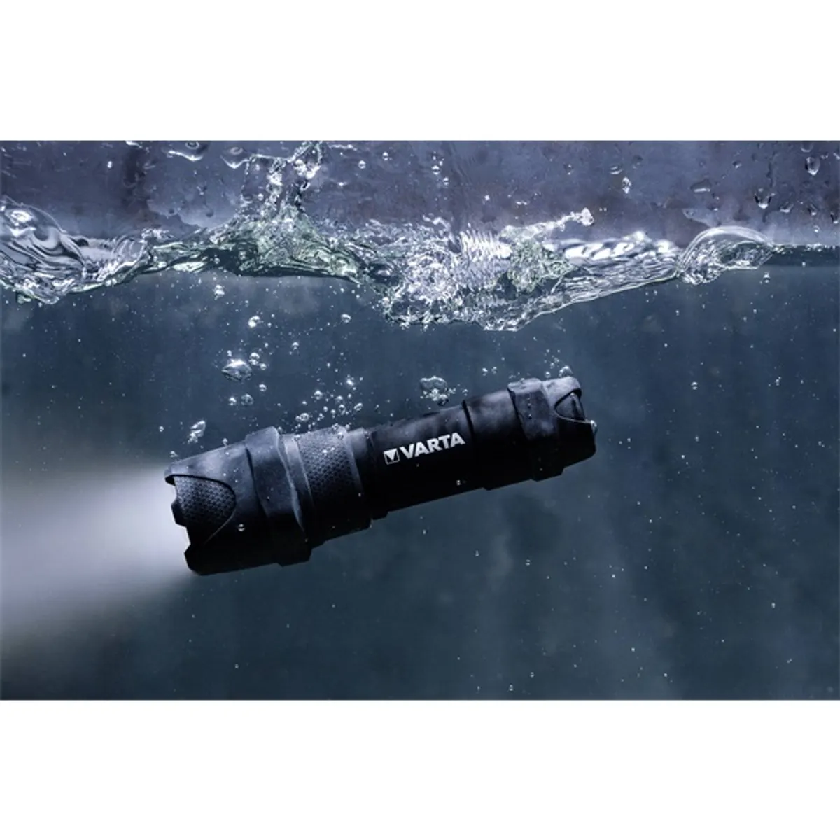 VARTA 18710101421 Indestructible F10 Pro 300 lumen LED 3AAA IP67 IK08 #4