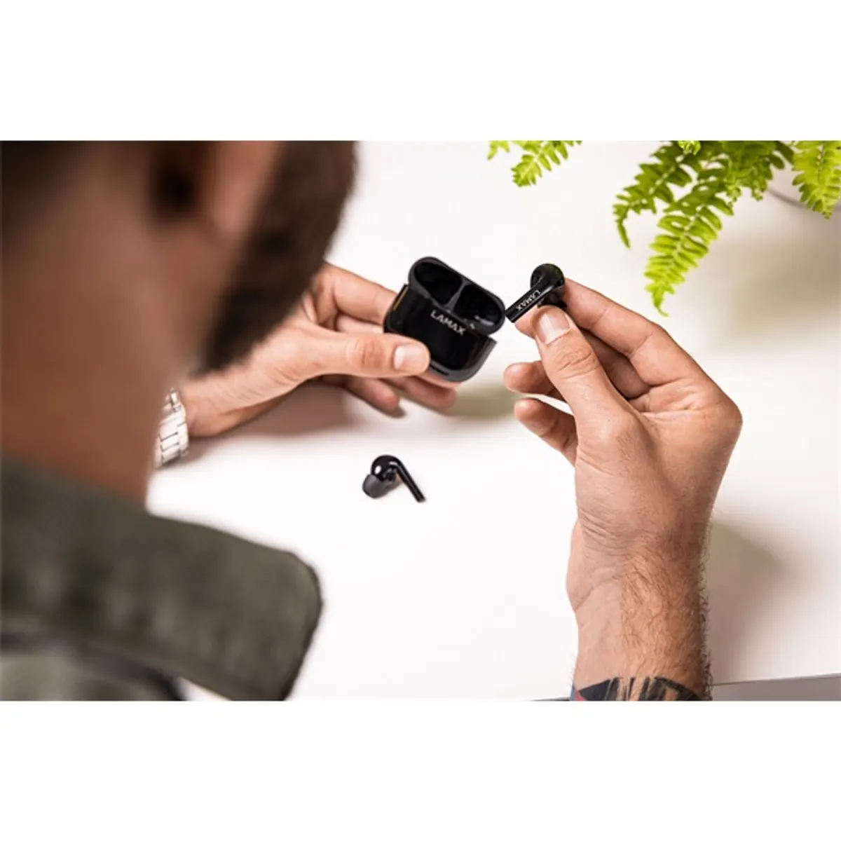 Lamax LMXCL1B Clips1 TWS fülhallgató fekete Bluetooth USB-C 8 óra BeatBass #9