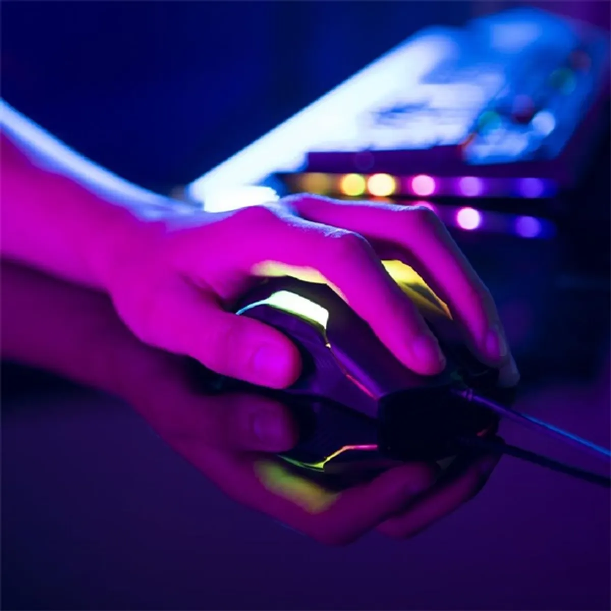 Urage 00186055 Reaper 600 optikai egér 8 programozható gomb, 16000 dpi, usb, vezetékes, rgb világítás, teflon talp, 200 cm kábel #9