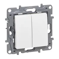 Legrand 764506 Niloé fehér csillárkapcsoló 10A IP20 rugós vezetékbekötés