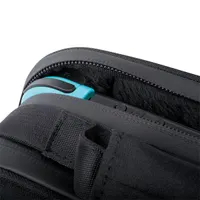 Bionik BNK-9035 power commuter Switch hordtáska 10000 mAh akkumulátorral USB-C vízálló zippzáras #4
