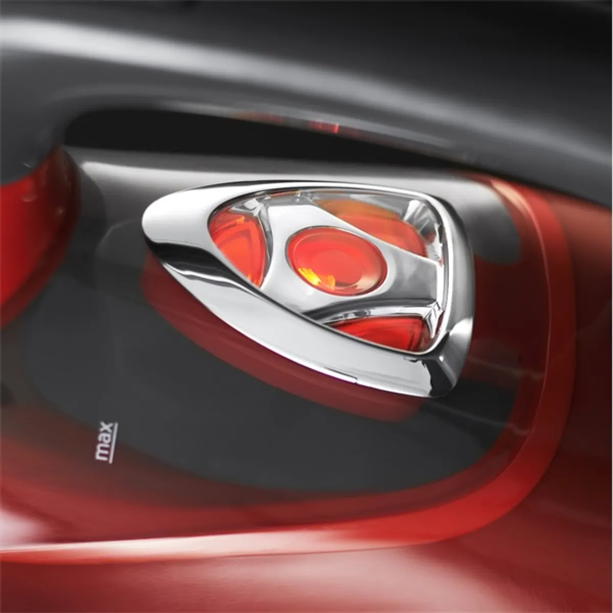 Russell Hobbs 23671046002 One Temperature piros vasaló kerámia vasalótalp 2600 W 50 g per perc Függőleges gőz 0,4 L Automatikus kikapcsolás 3m kábel #3