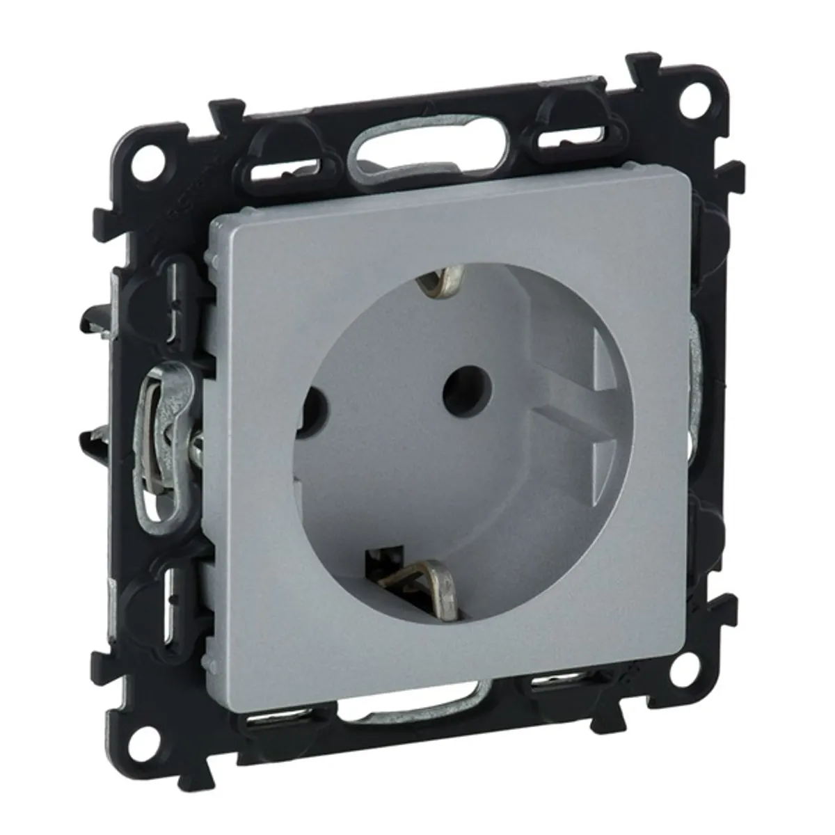 Legrand 753325 Valena Life alumínium csavaros 2P-F csatlakozóaljzat #1