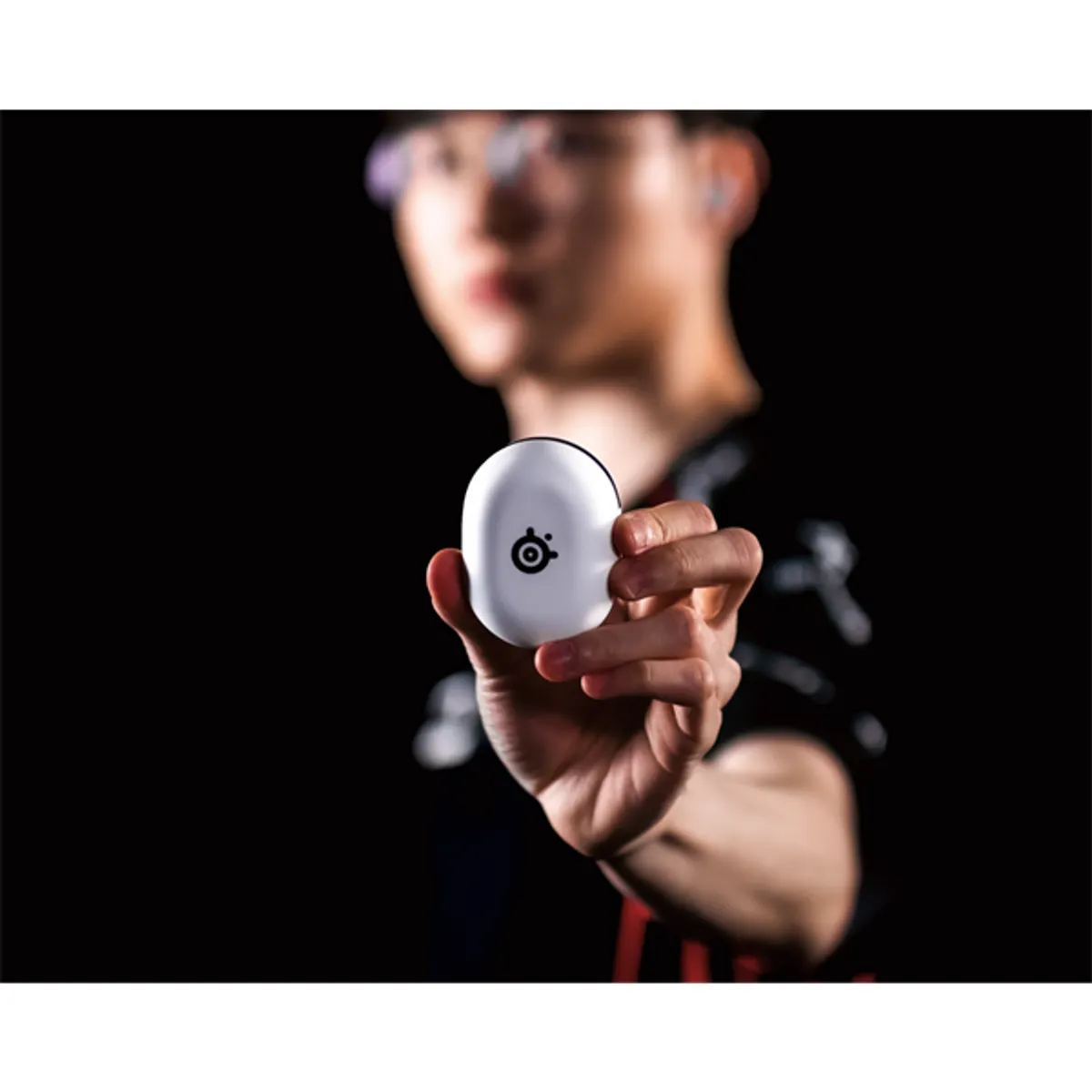 SteelSeries 61682 Arctis GameBuds True Wireless fülhallgató fehér szürke Bluetooth ANC 10 óra USB-C #8