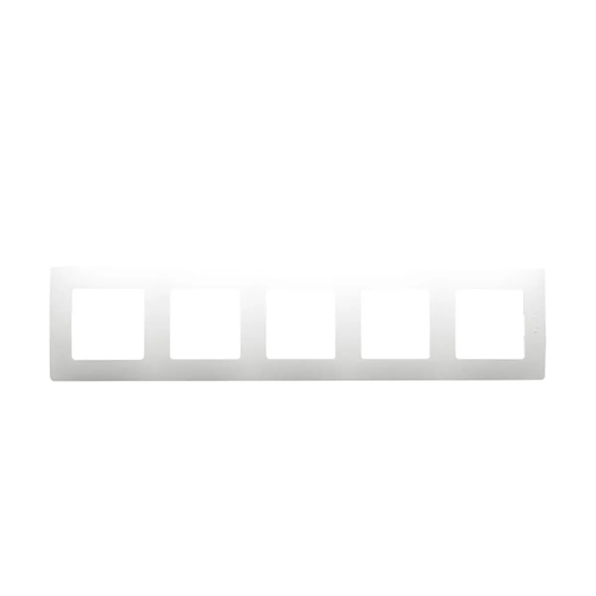 Legrand 665005 Niloé 5-ös keret fehér műanyag IP20 370x86x10 #2