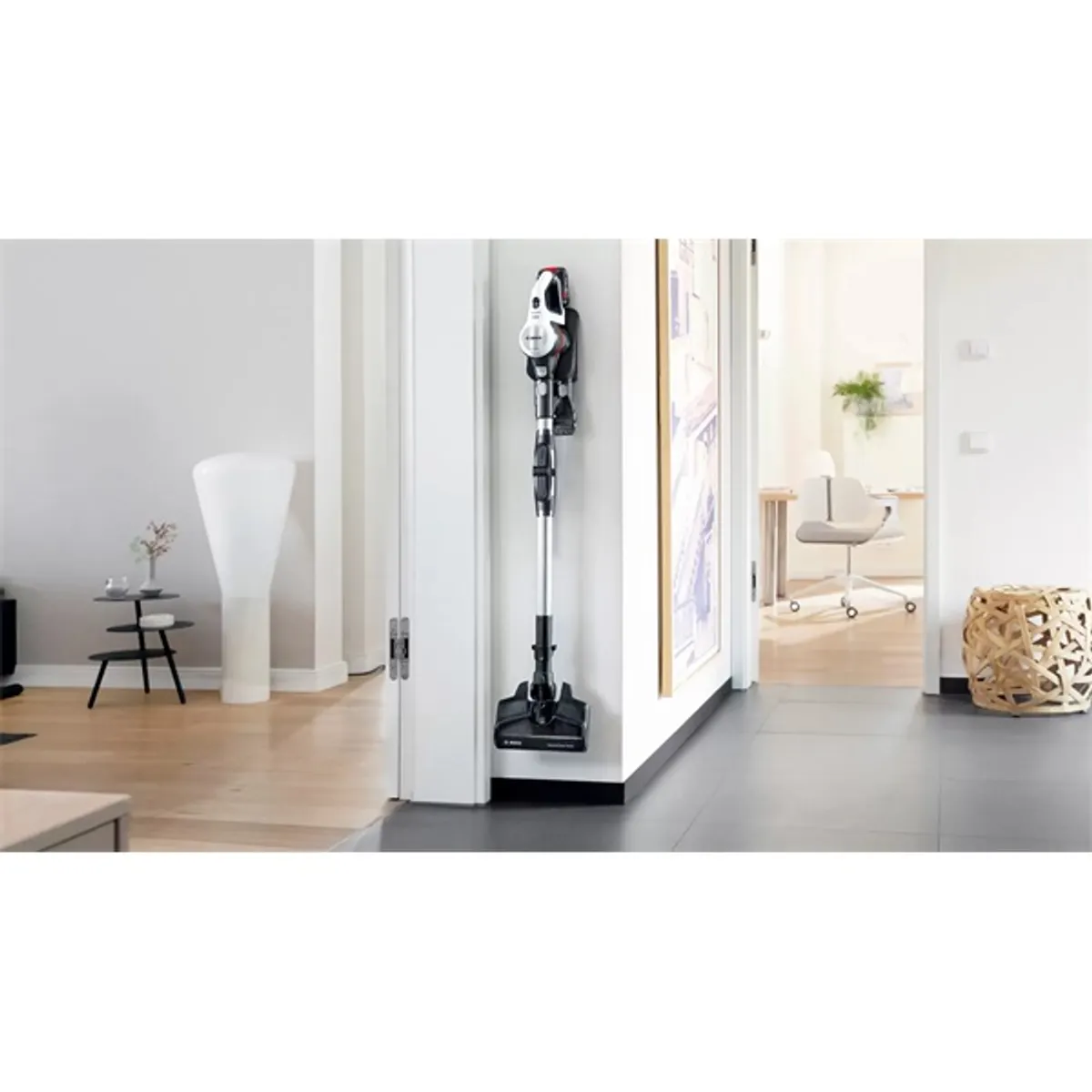 Bosch BBS711W Unlimited 7 akkumulátoros álló porszívó 2in1 kárpittisztító és bútorkefe LED fénnyel #6